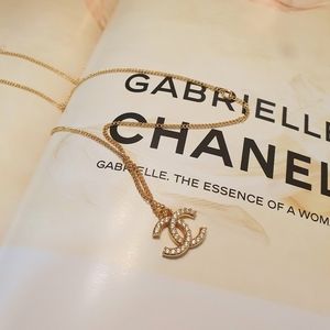 ❌❌SOLD❌❌ Authentic Chanel two length way necklace